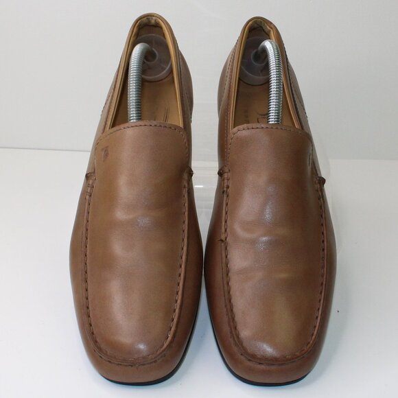 Tod's Tan Leather Slip On Loafer (8 US) - Picture 2 of 10